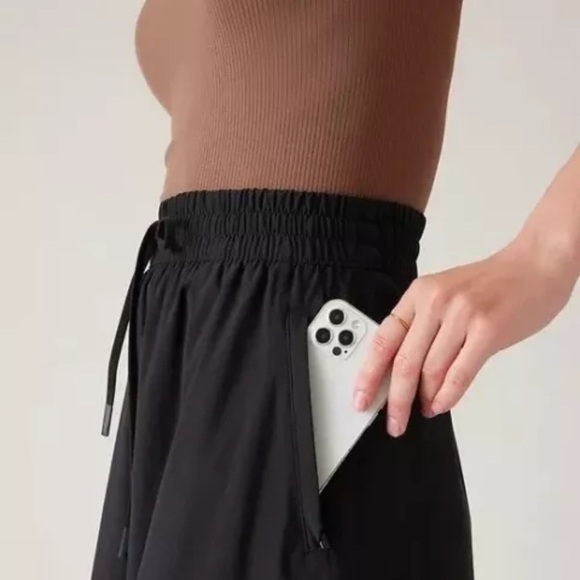 Athleta Arrival Skirt Black Size 2 - Picture 4 of 8